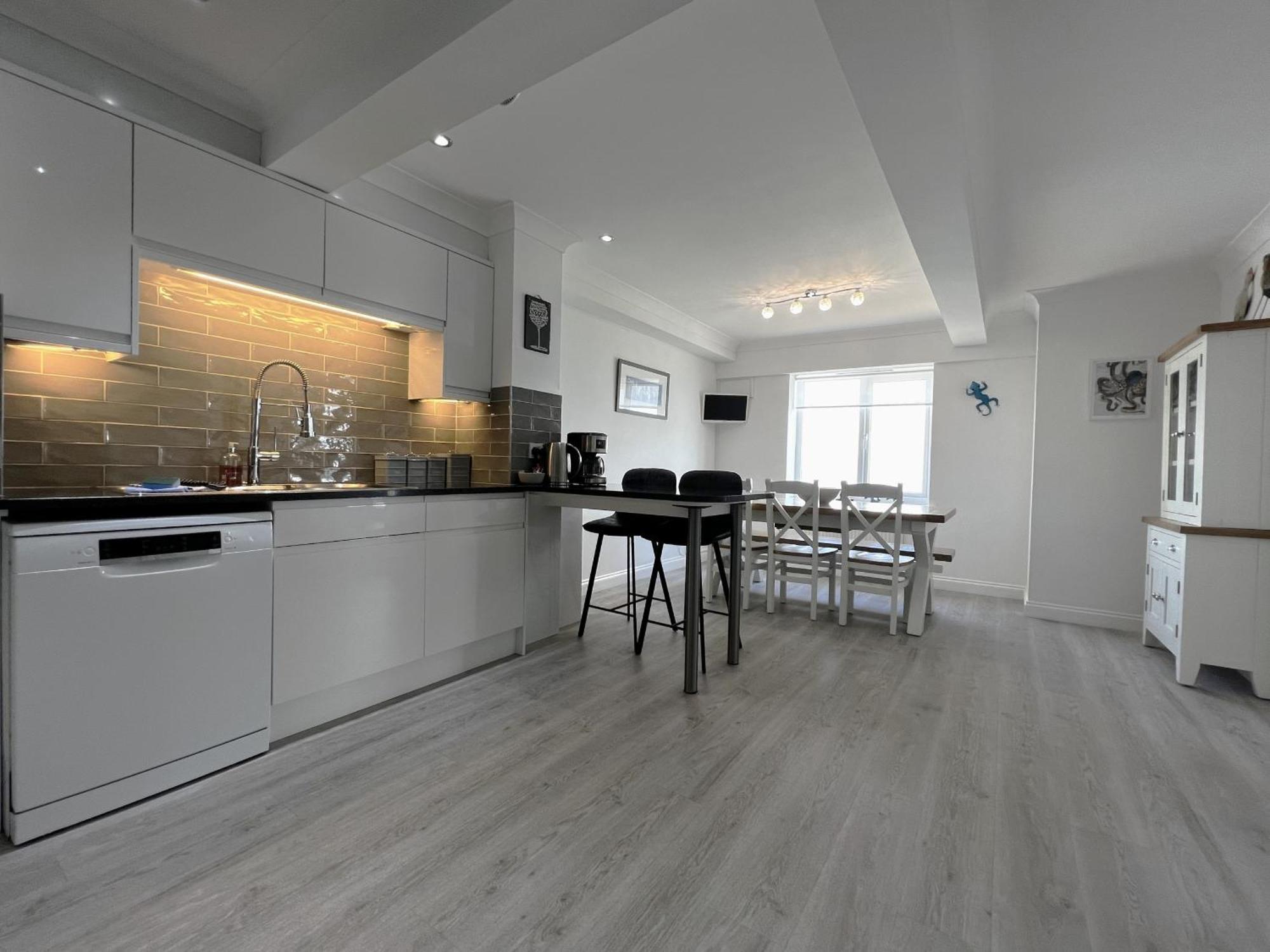 Belle Vue Apartment Sandown Exterior photo