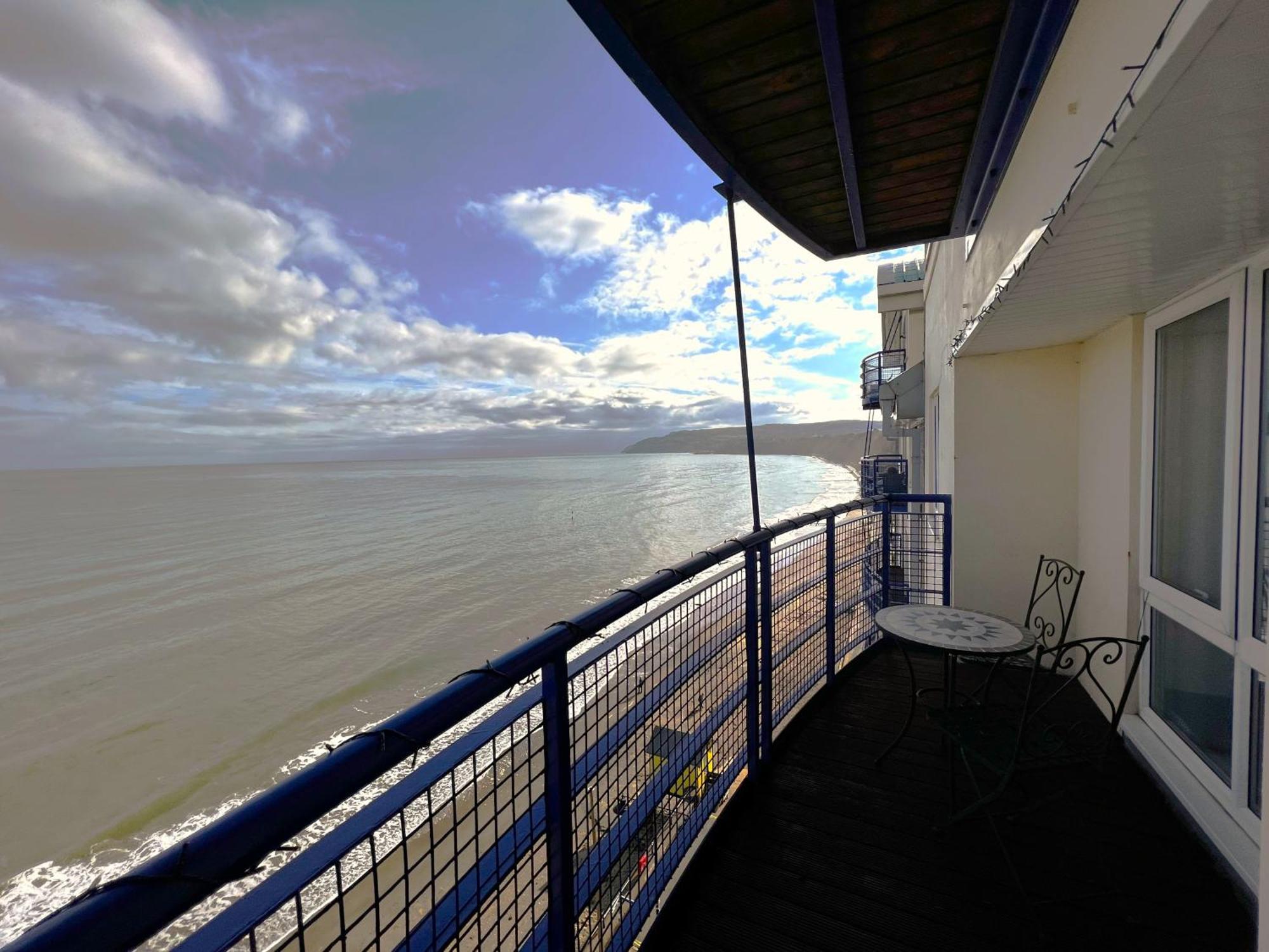 Belle Vue Apartment Sandown Exterior photo